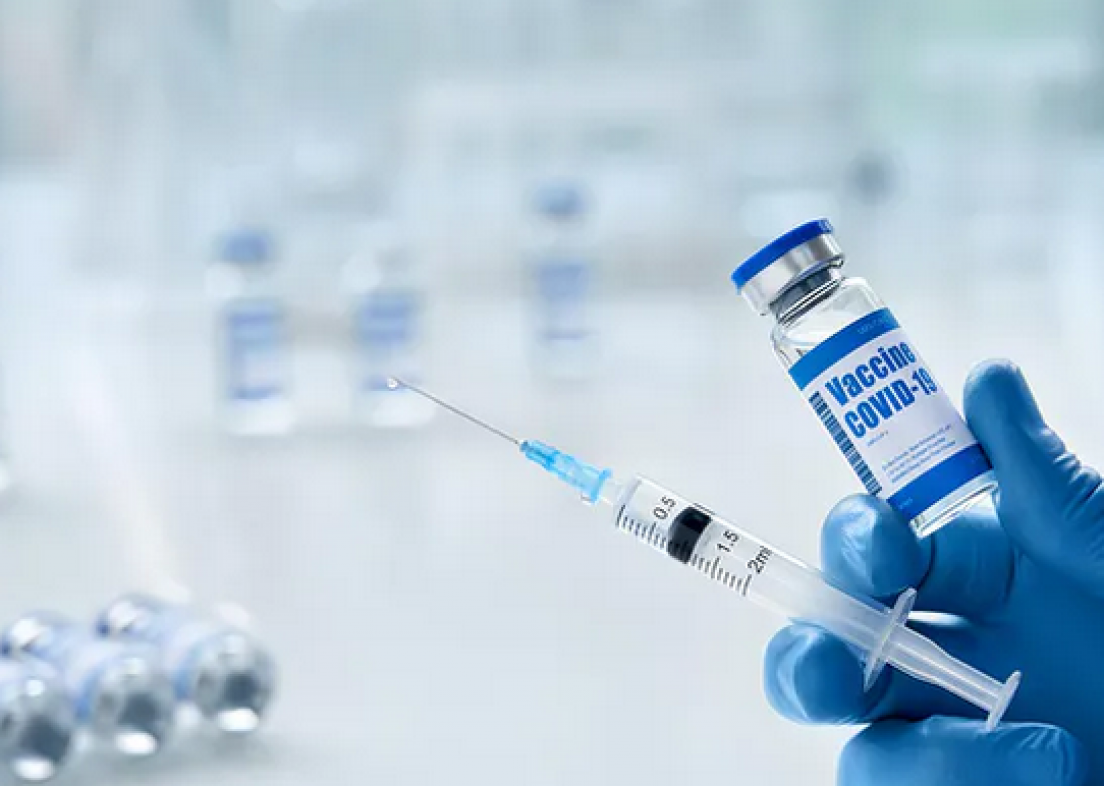 Komunikat dotyczący szczepień personelu przeciwko wirusowi SARS-CoV-2